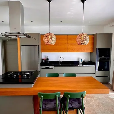 Gala Queen Villa